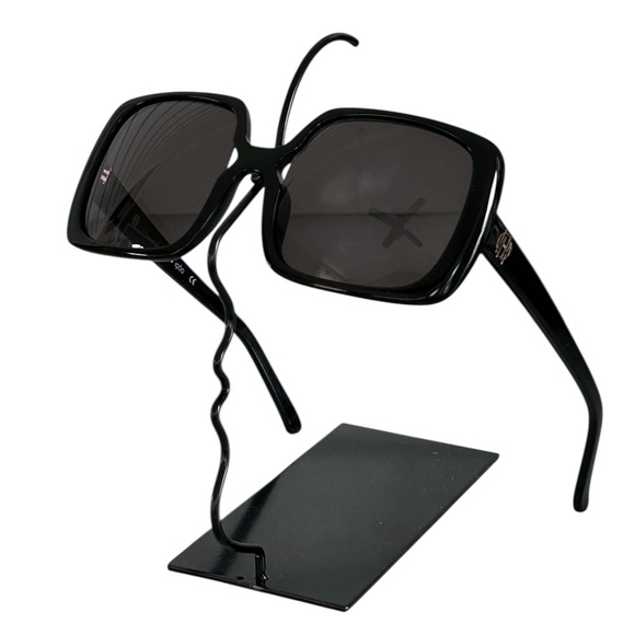 House of Harlow 1960 Black and Silver Accessory - Picture 3 of 14